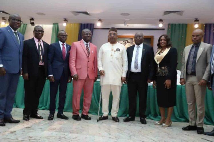 akwa-ibom-state-government-swears-in-8-new-permanent-secretaries