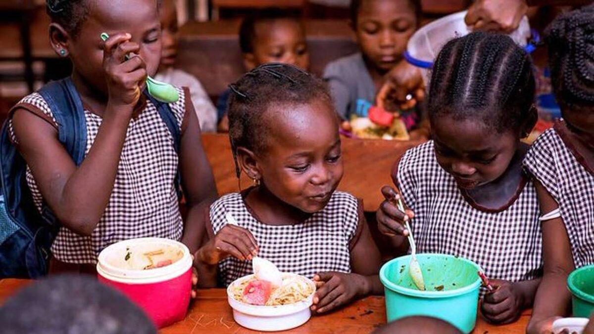 Federal Government to Spend N100b on School Feeding Nationwide