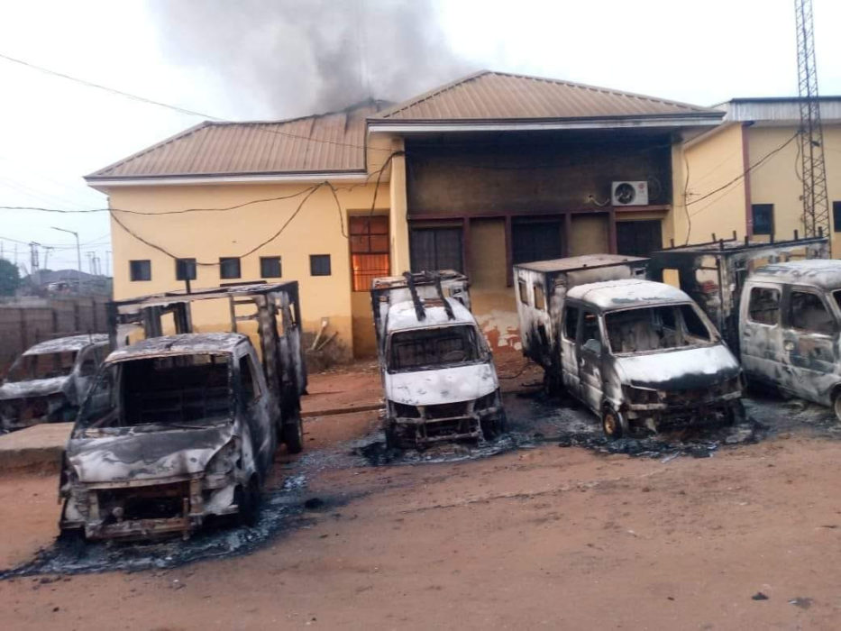 Hoodlums Set Fire to Idemili North Local Government Secretariat in Anambra.