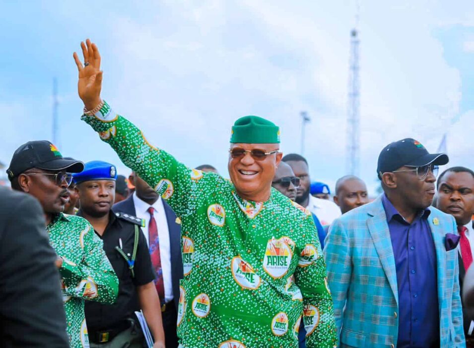 Governor Umo Eno to Pay “Enomber” Salary to Akwa Ibom Workers