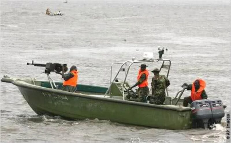 Nigerian Navy Dismantles Smuggling Syndicate in Mbo